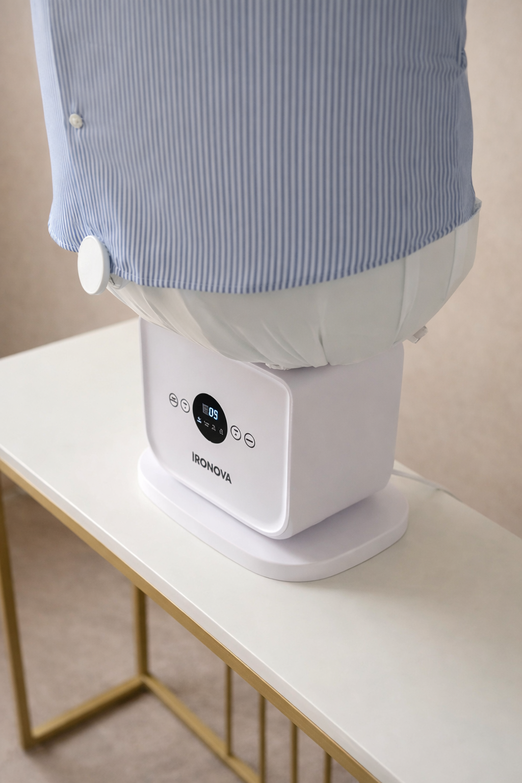 AUTOMATIC IRONING MACHINE
